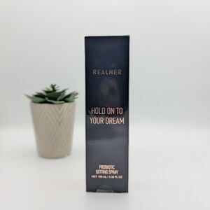Realher Hold On To Your Dream Setting Spray